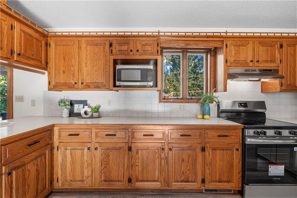 1232 N Tucker Street Property Photo 64