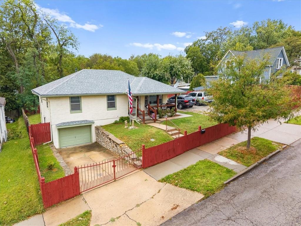 406 Elmwood Avenue Property Photo 1