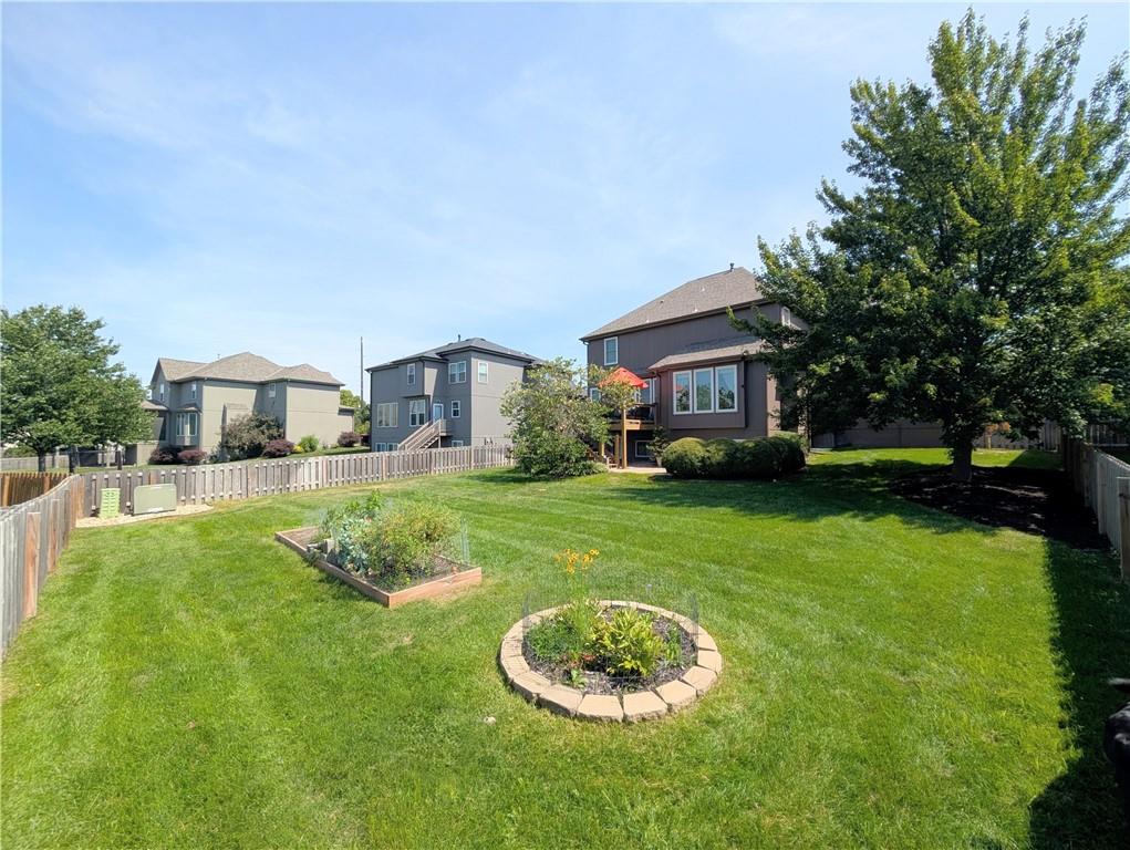 5514 Hilltop Drive Property Photo 6