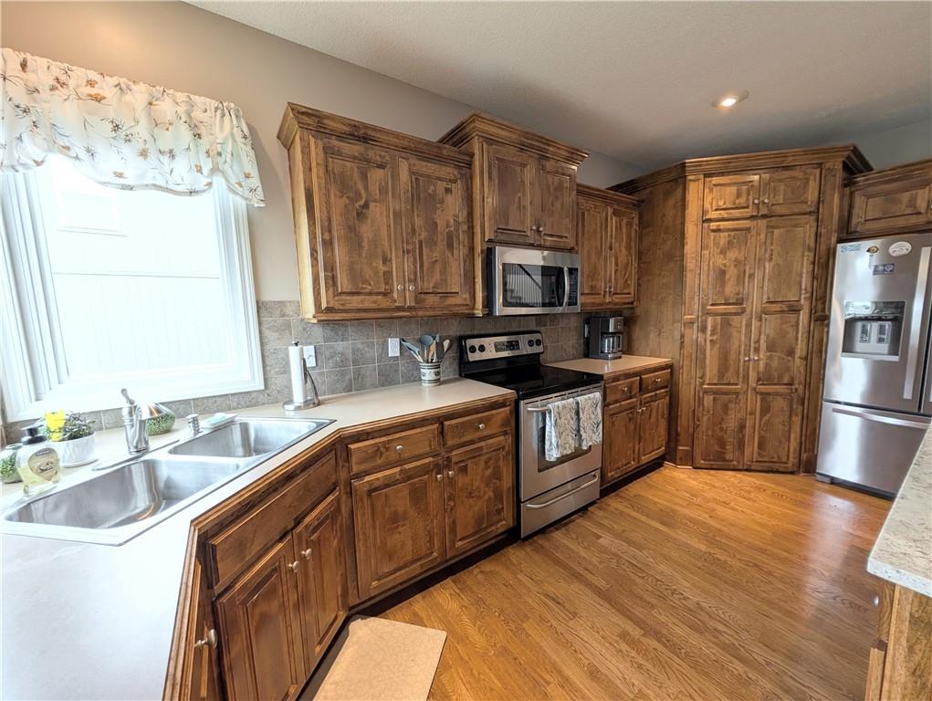 5514 Hilltop Drive Property Photo 10