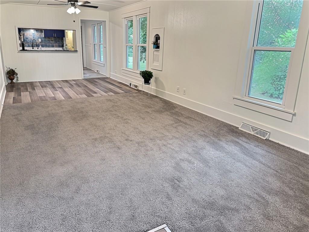 705 N Clay Street Property Photo 33