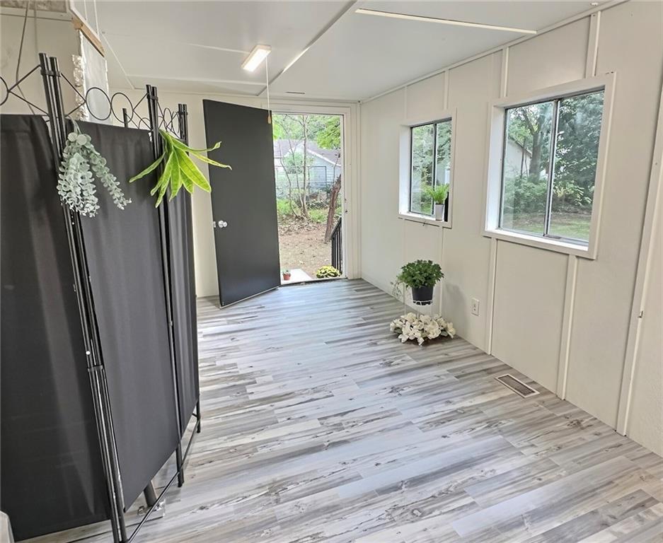 705 N Clay Street Property Photo 44