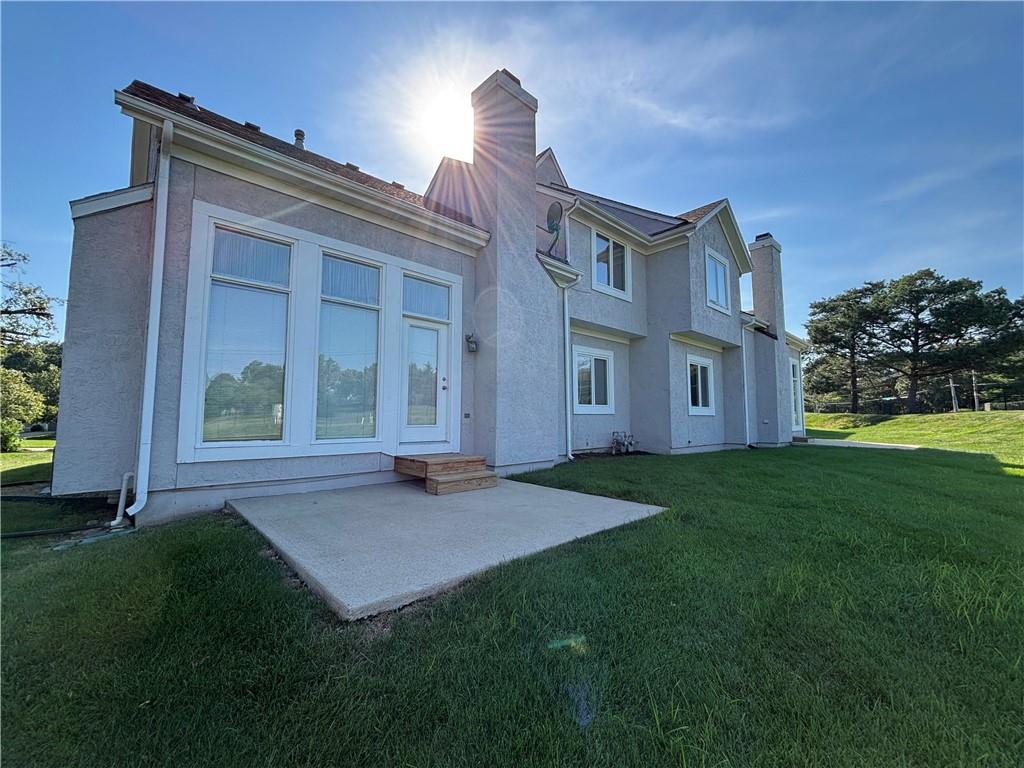 11905 Westgate Circle Property Photo 8
