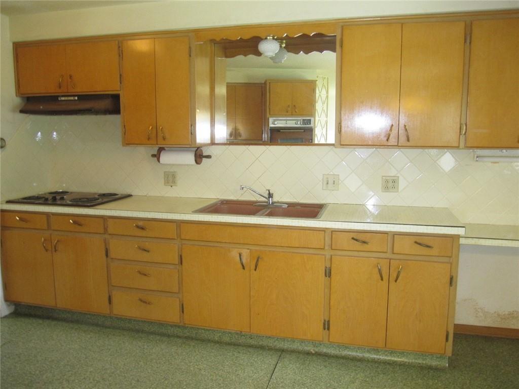 3306 Jennifer Lane Property Photo 8