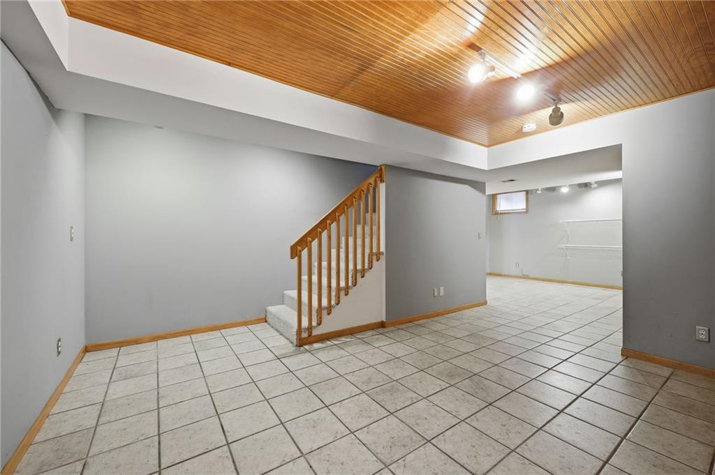 11624 W 113th Street Property Photo 17