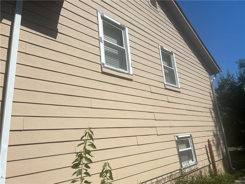 1211 Banner Court Property Photo 2