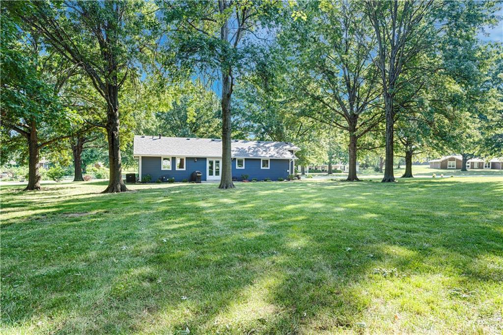 12001 W 150th Circle Property Photo 8