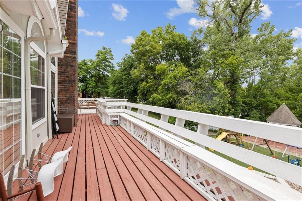 7007 Lakeshore Drive Property Photo 24