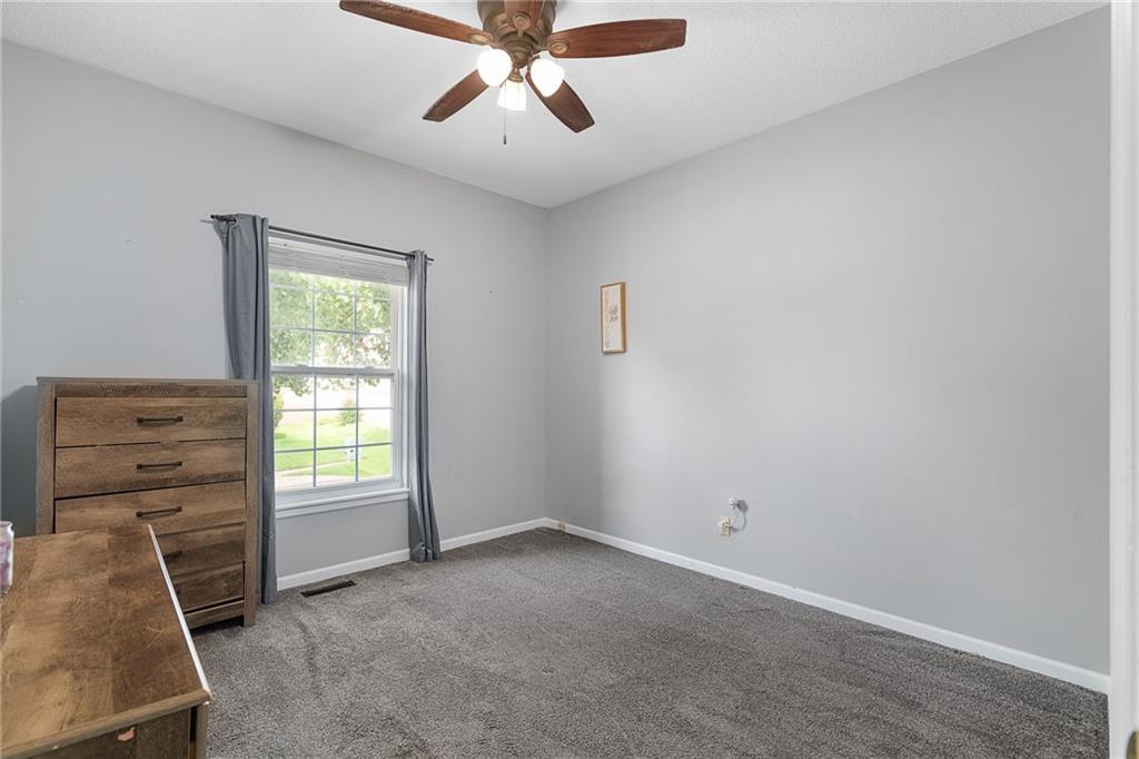 8705 N Carson Avenue Property Photo 19