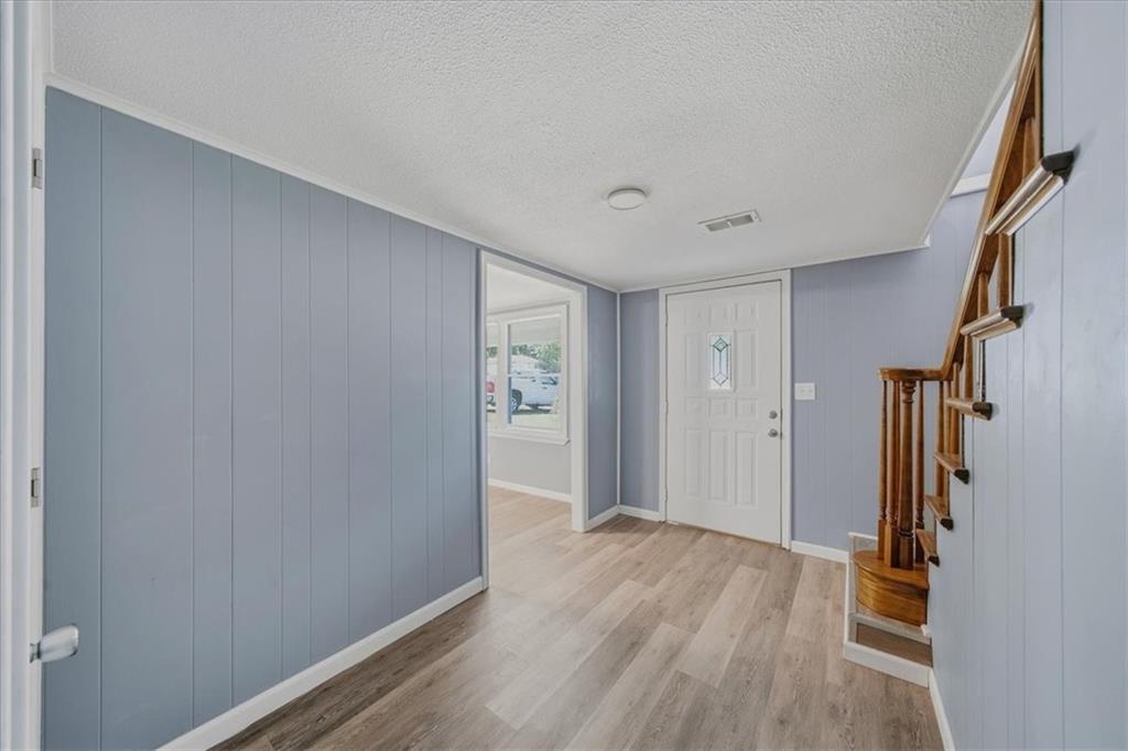 3017 S Hall Road Property Photo 18