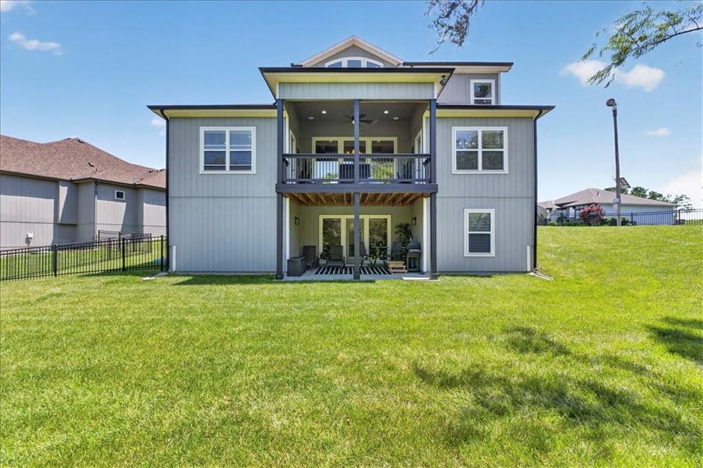 1016 Bridgeshire Drive Property Photo 36