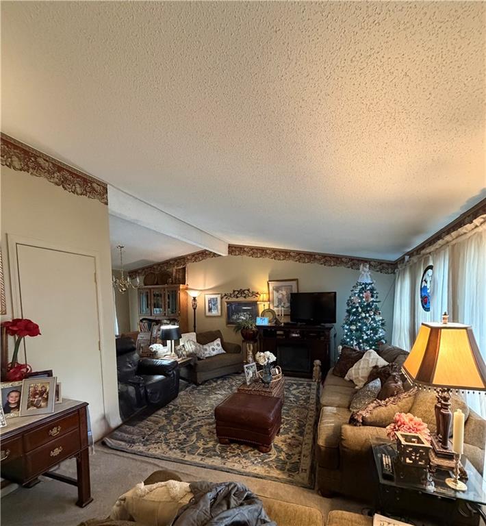 621 Cimarron Trail Property Photo 2