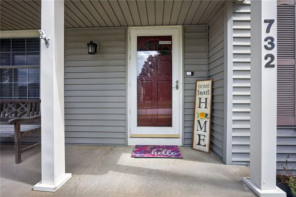 732 N Persimmon Drive Property Photo 8