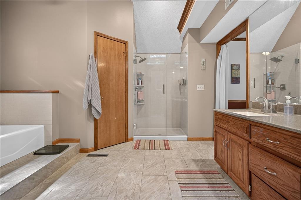 732 N Persimmon Drive Property Photo 36