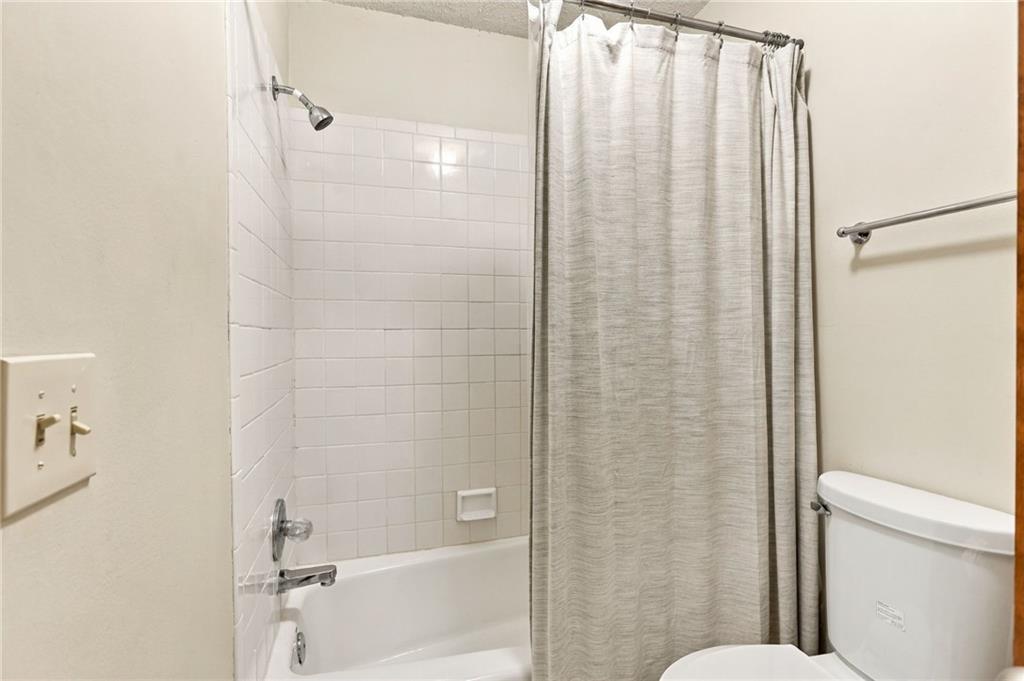 17555 W 112th Street Property Photo 23
