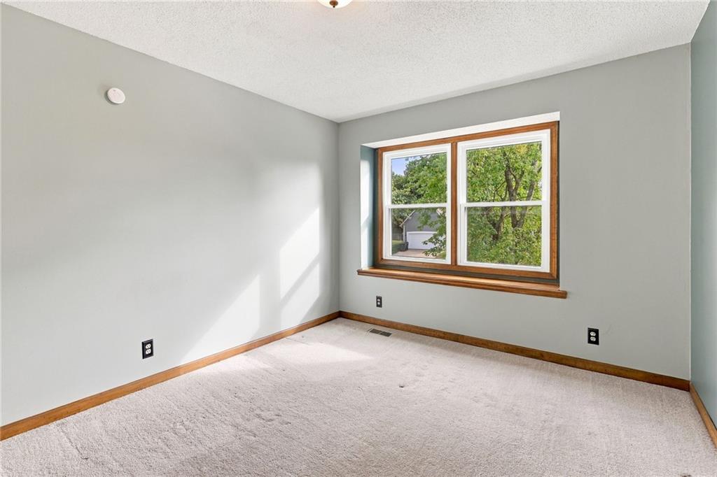 17555 W 112th Street Property Photo 26