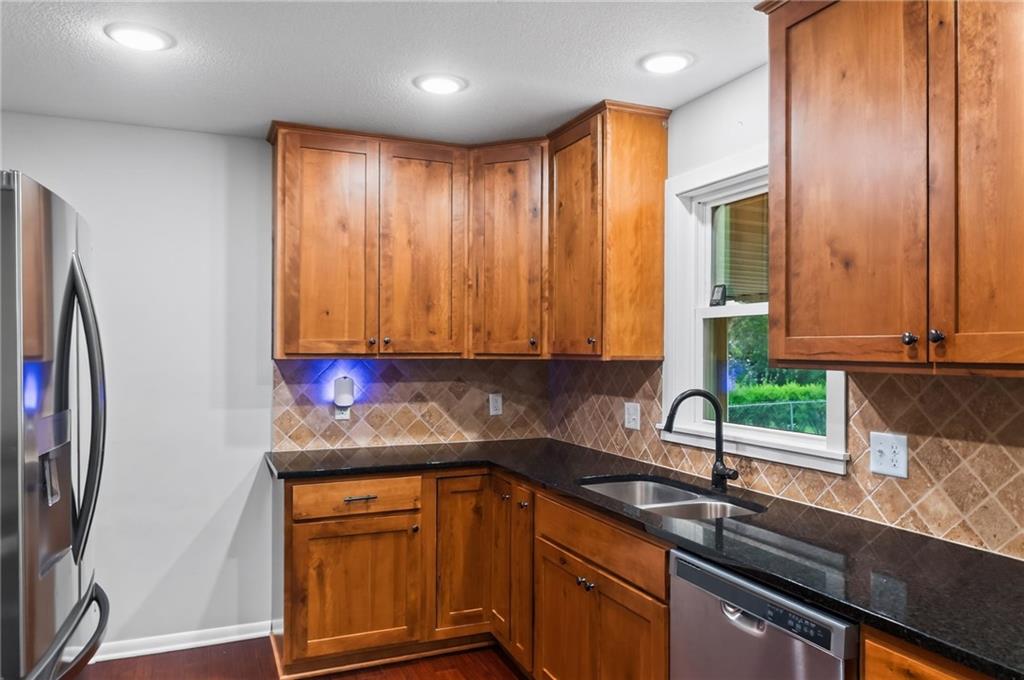 5402 Frederick Avenue Property Photo 19
