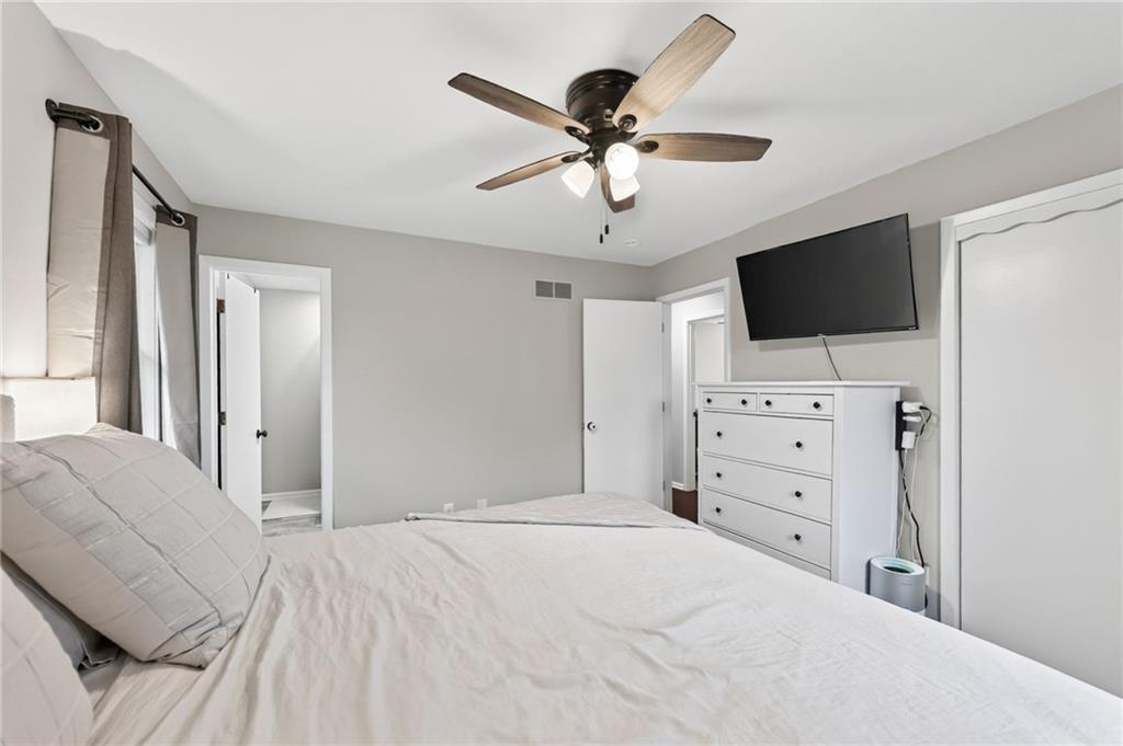 5402 Frederick Avenue Property Photo 23