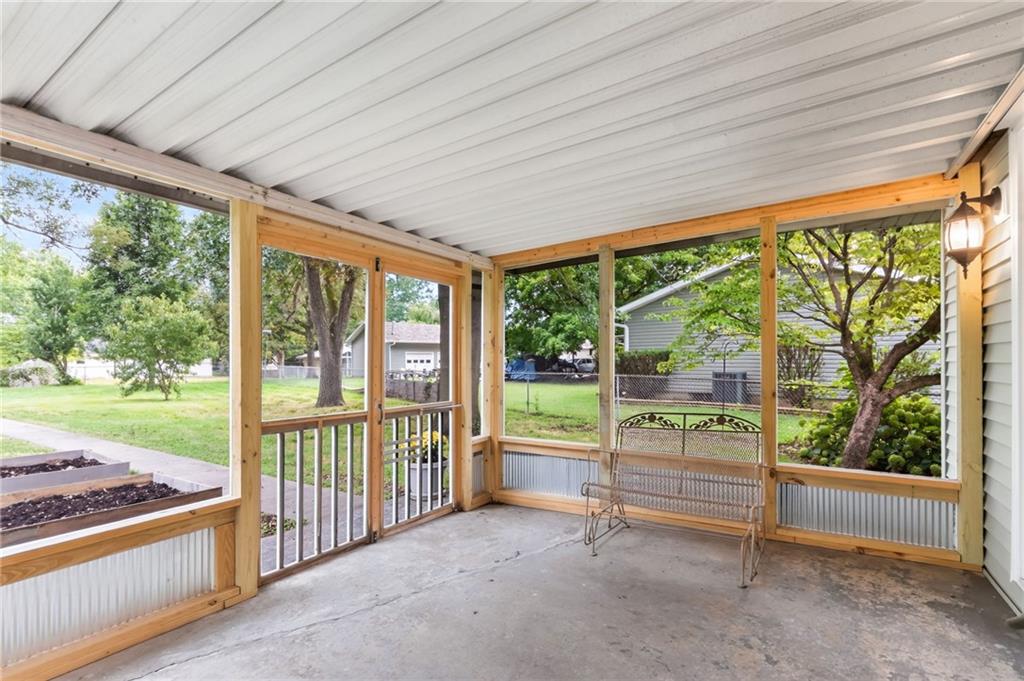 5402 Frederick Avenue Property Photo 31
