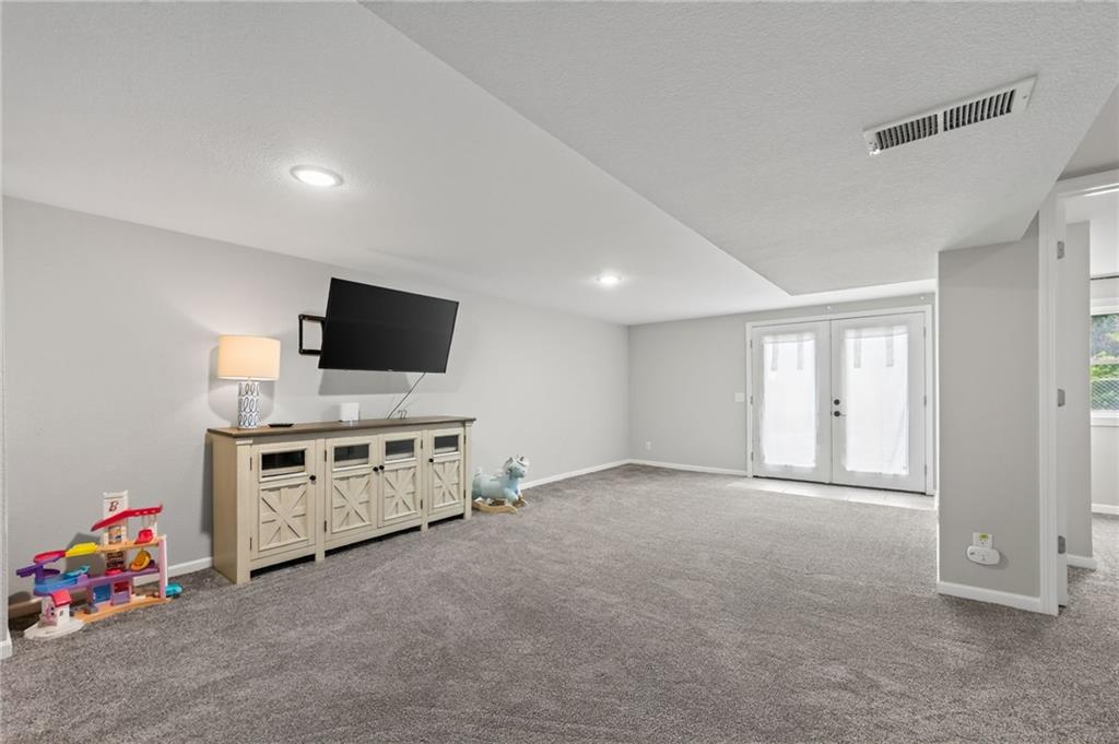 5402 Frederick Avenue Property Photo 32