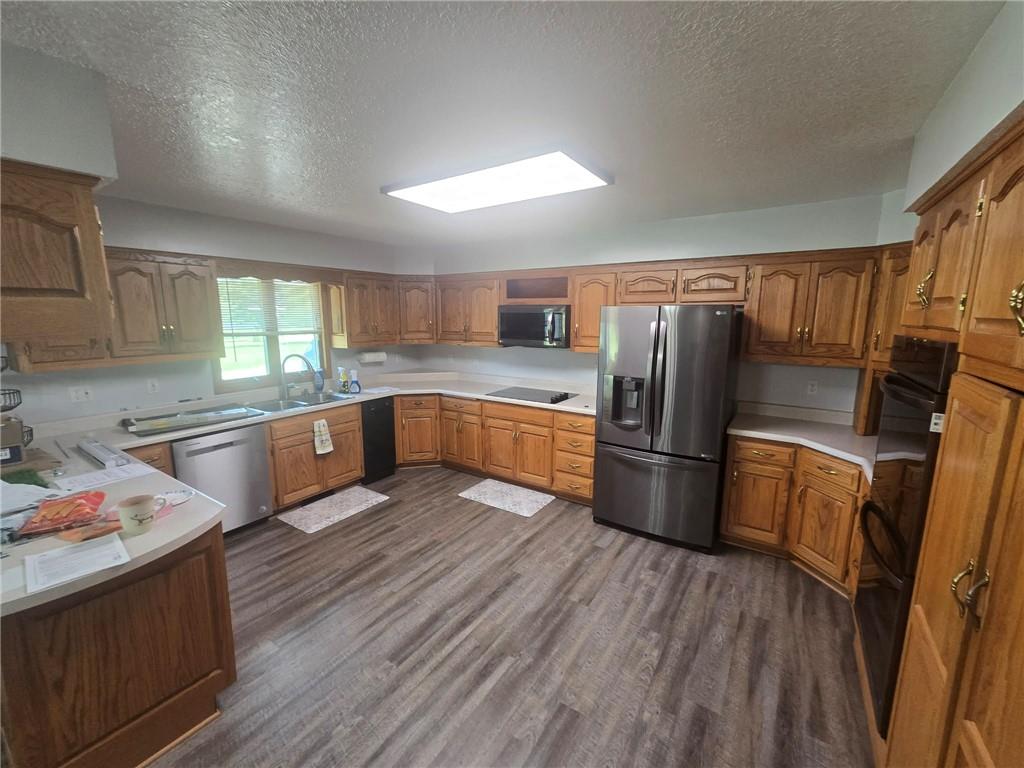 529 Se Dd Highway Property Photo 7