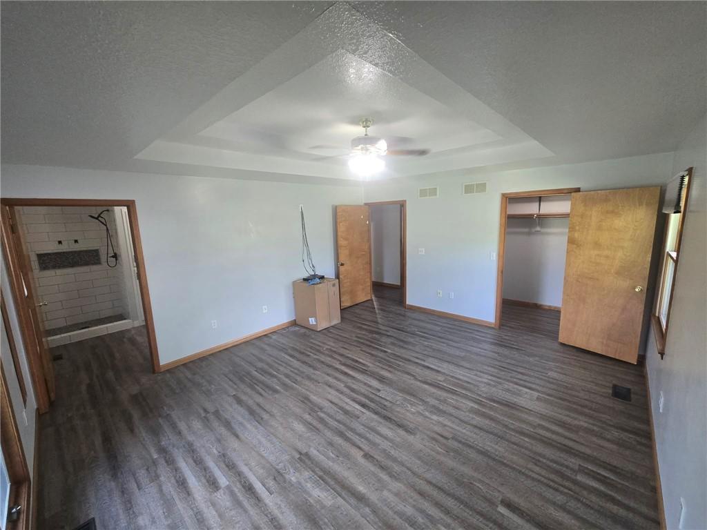 529 Se Dd Highway Property Photo 9