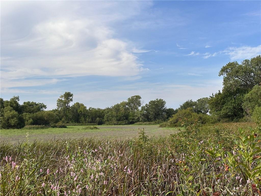 9th Avenue Property Photo 2