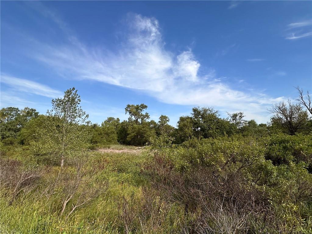 9th Avenue Property Photo 5