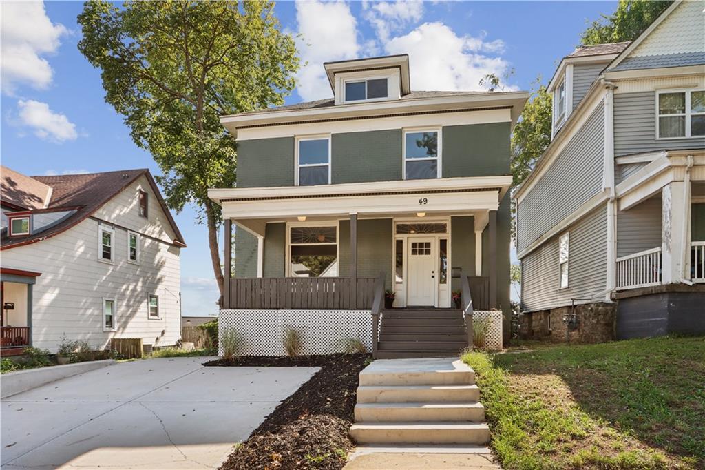 49 E 32 Street Property Photo 1