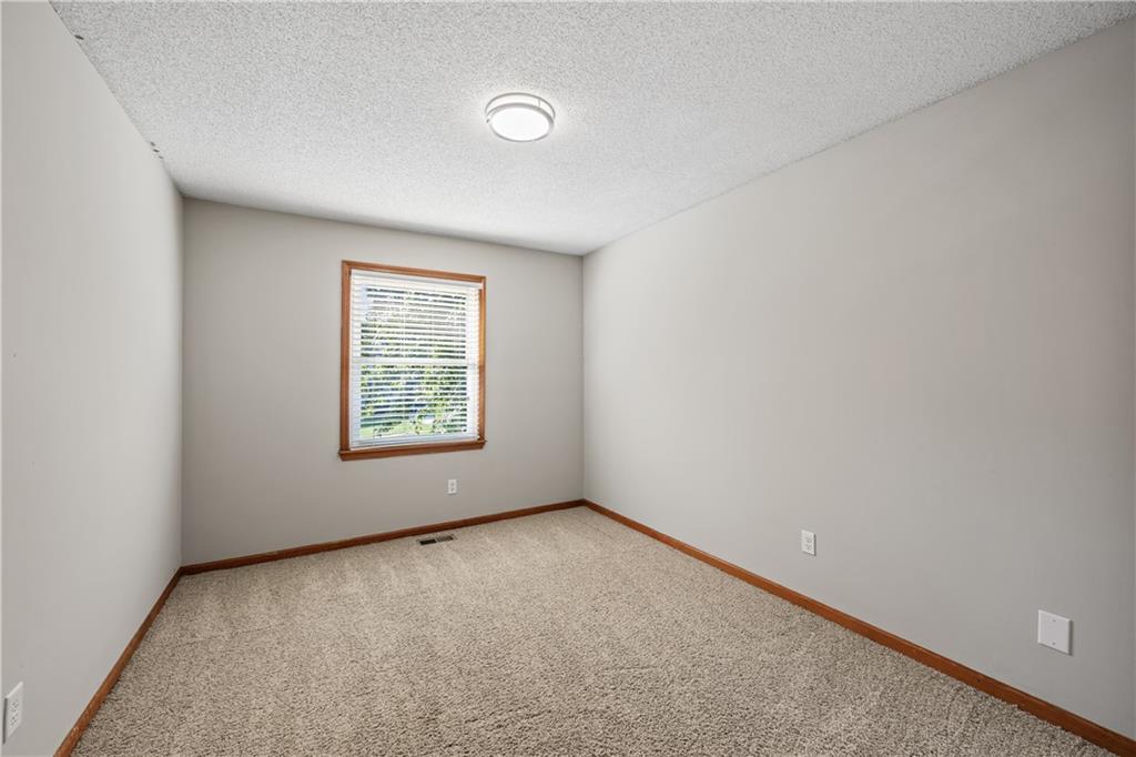1042 E Millview Circle Property Photo 25