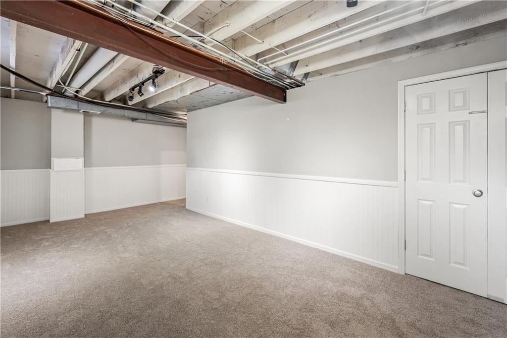 1042 E Millview Circle Property Photo 30