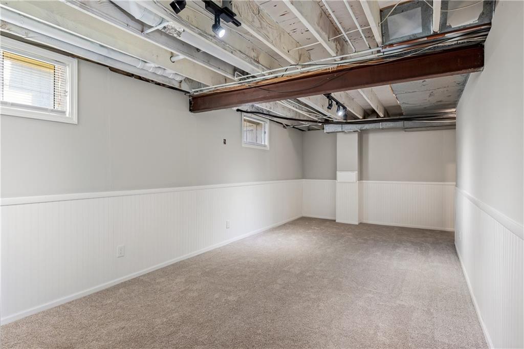 1042 E Millview Circle Property Photo 32
