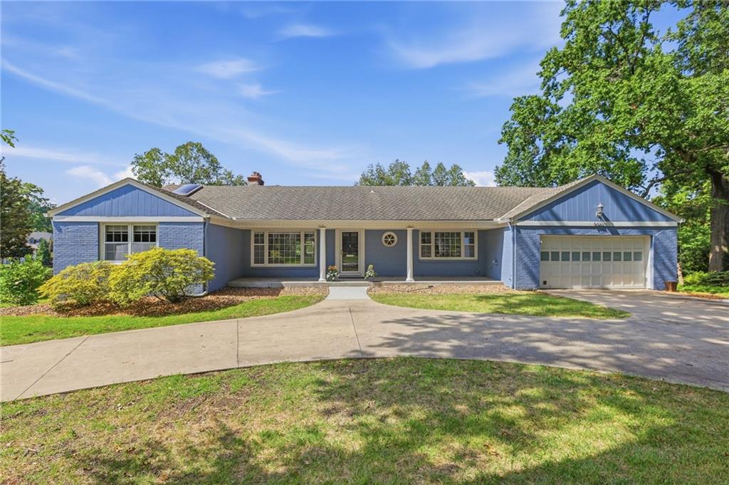 8406 Ensley Lane Property Photo