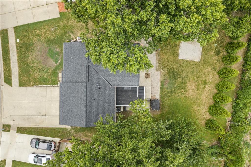 15412 E 42nd Place Property Photo 6