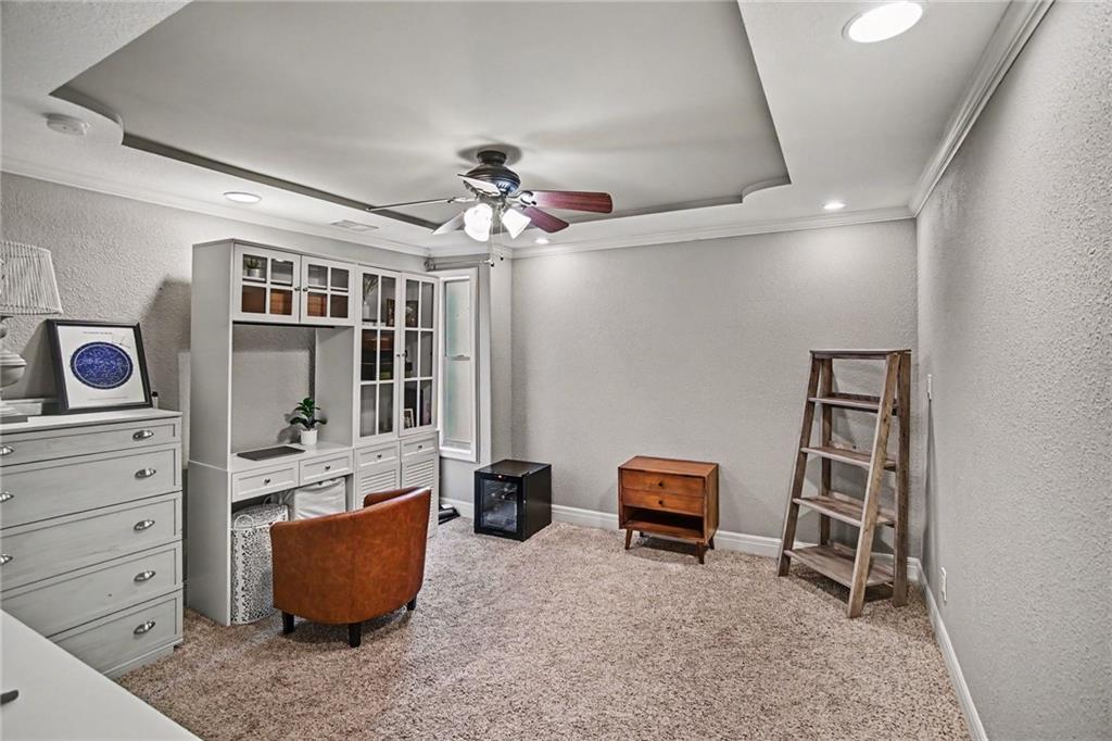 1111 W 46th Street Property Photo 11