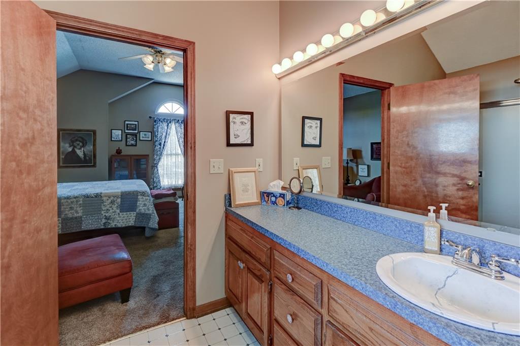 17575 W 111th Court Property Photo 31