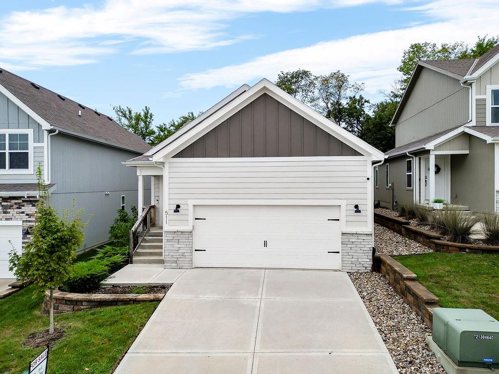 511 Hampstead Drive Property Photo 27