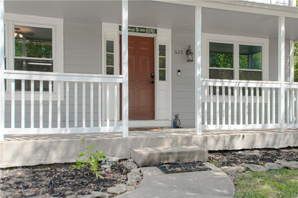 620 Meadowlark Road Property Photo 4