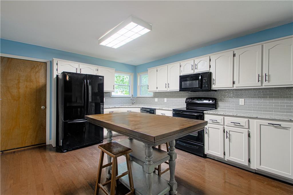 620 Meadowlark Road Property Photo 15