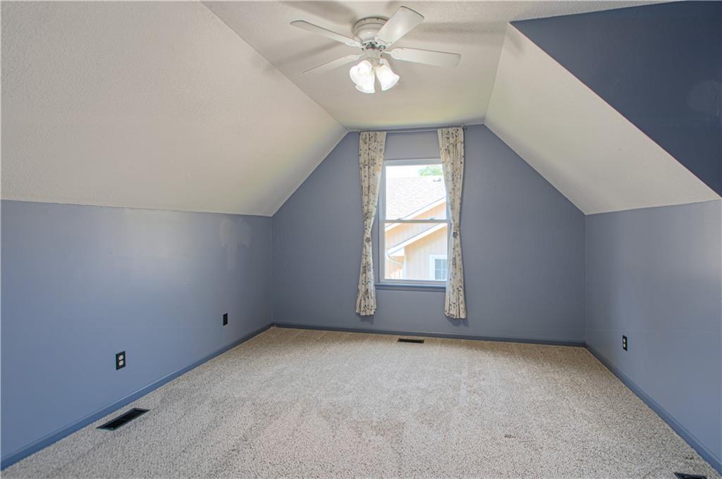 620 Meadowlark Road Property Photo 29