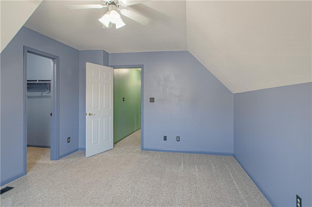 620 Meadowlark Road Property Photo 30