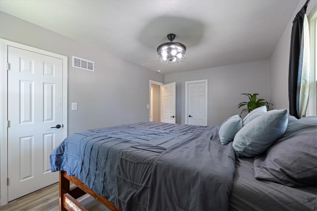 3916 S Crackerneck Road Property Photo 14