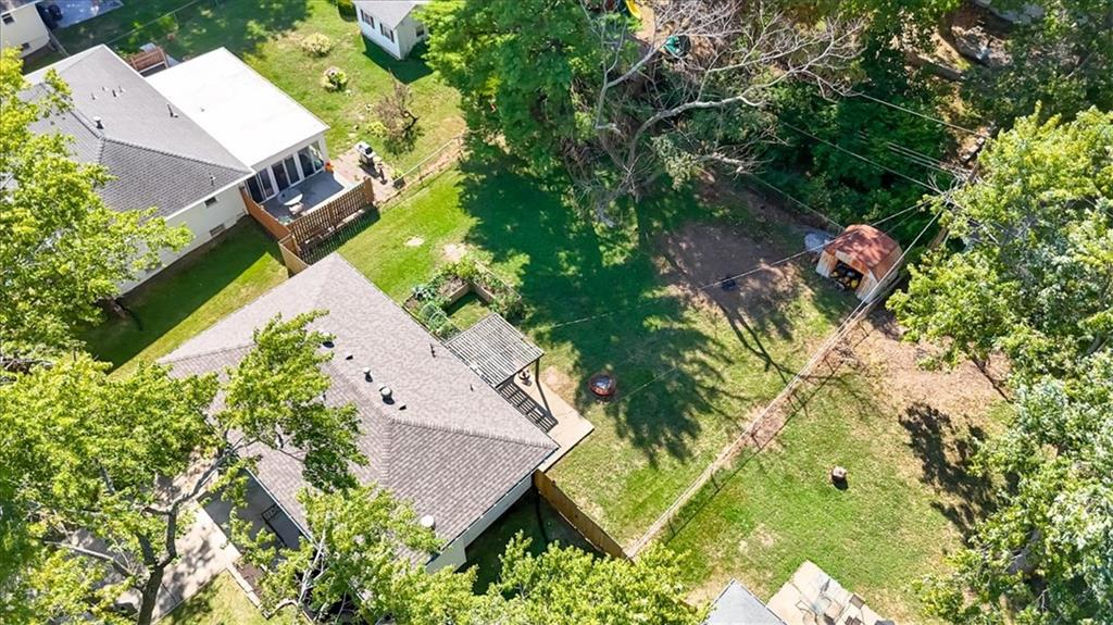 3916 S Crackerneck Road Property Photo 32