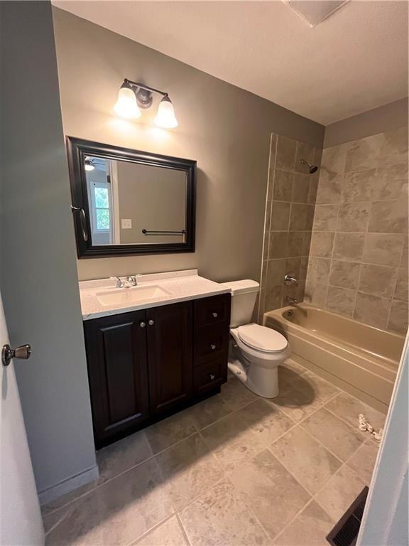 1828 E Pine Street Property Photo 18