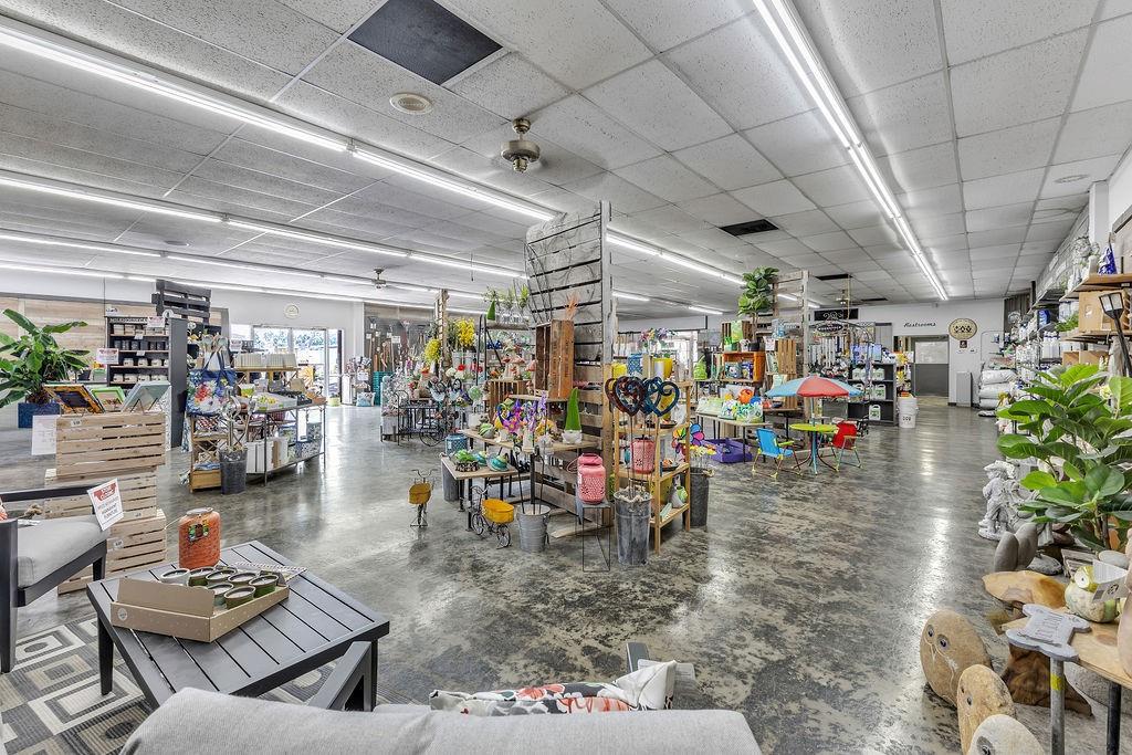 2424 N Belt Highway Property Photo 6