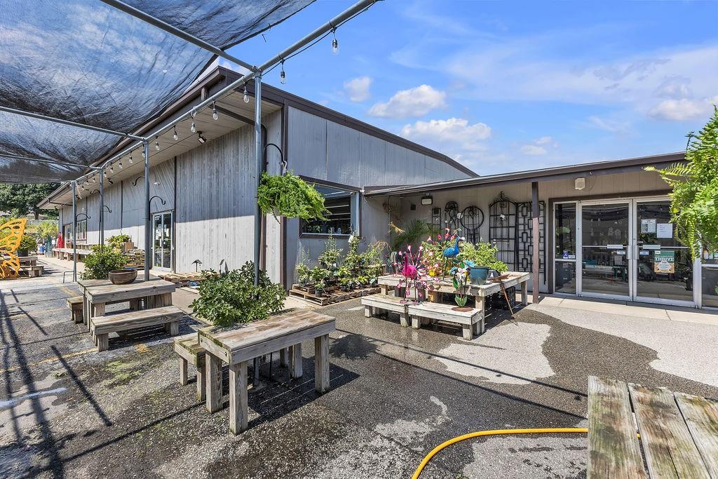 2424 N Belt Highway Property Photo 28