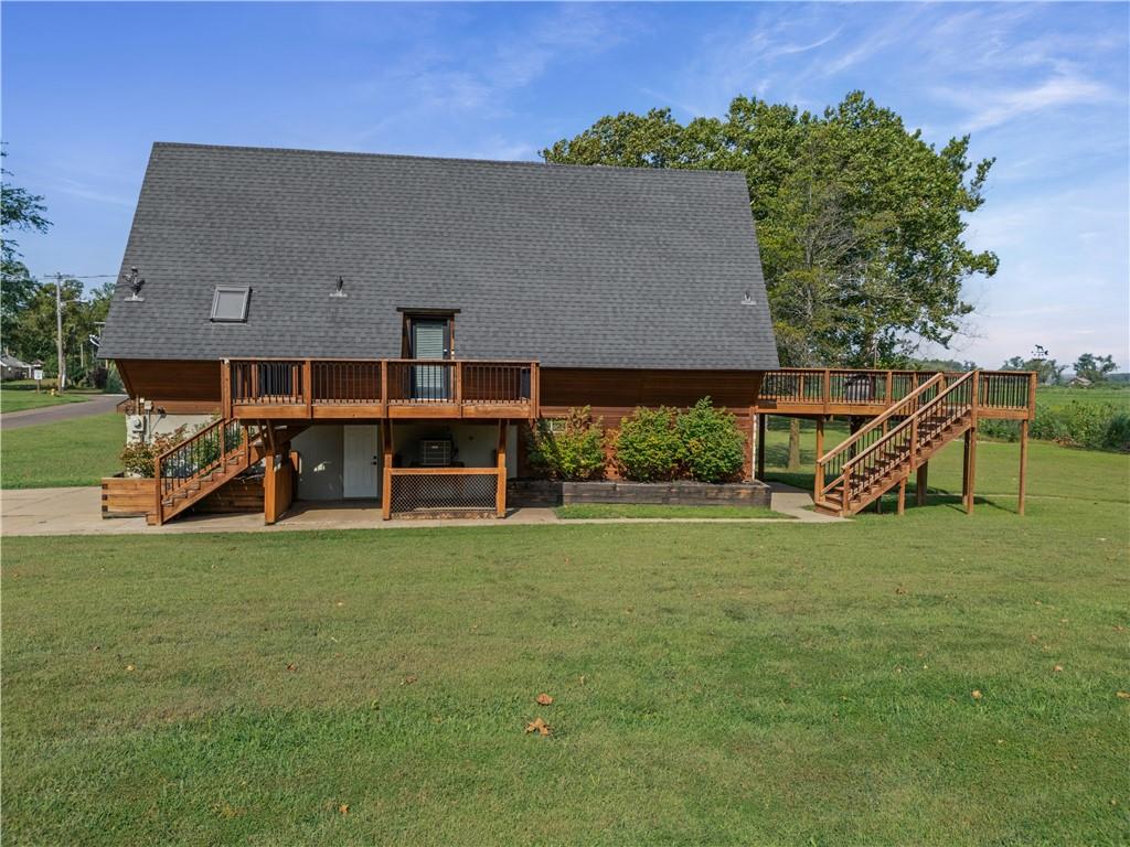 600 Lakeshore Drive Property Photo 2