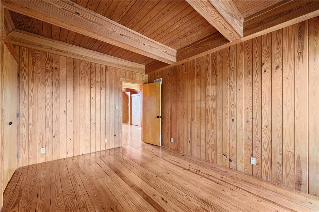 600 Lakeshore Drive Property Photo 19