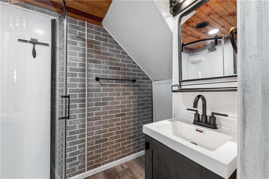600 Lakeshore Drive Property Photo 27