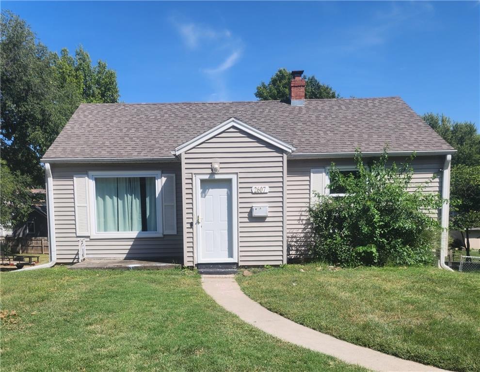 2607 Parallel Avenue Property Photo 1